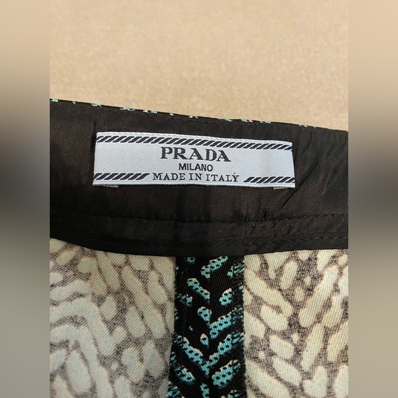 Authentic Prada pants - Picture 2 of 11